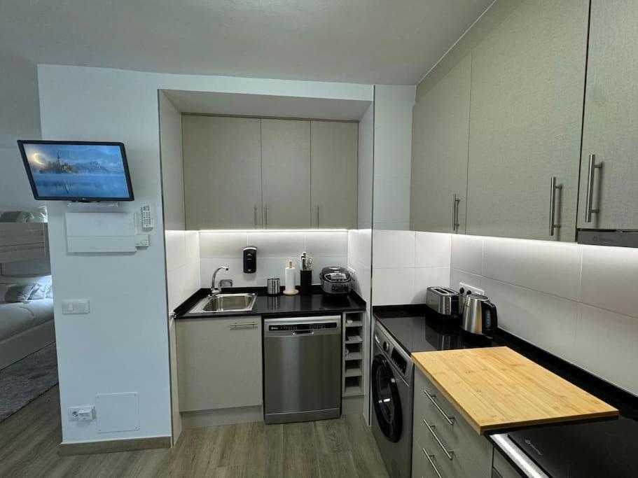 Modern Loft In Pas De La Casa, Wifi,