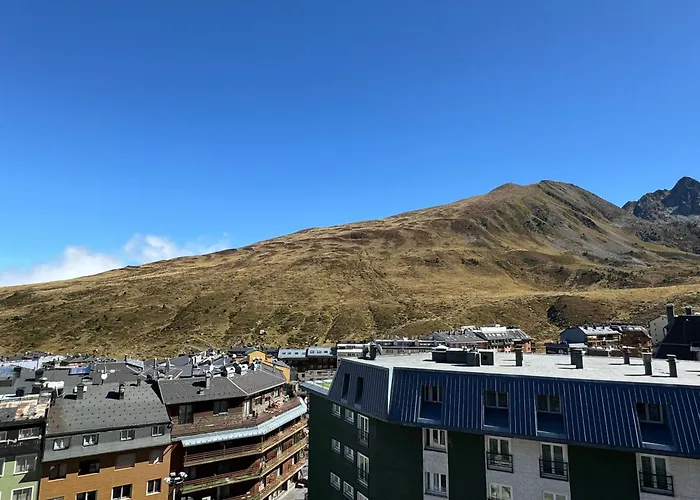 Modern Loft In Pas De La Casa, Wifi, Ski